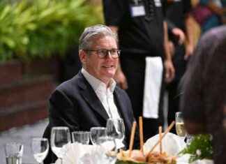 Keir Starmer rejects post-Brexit youth mobility scheme with EU news-24102024-233608