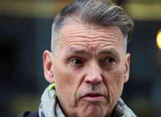 Rich Brits Criticized by Labour Donor for Opposing Higher Taxes news-27102024-061236