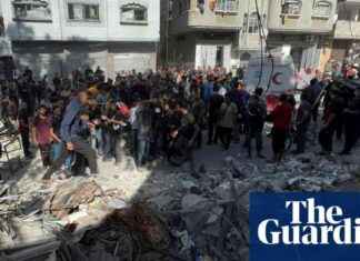 Israeli Strikes in Gaza: UN Chief Condemns Killing of 70 Civilians news-28102024-060816