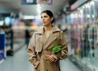 Luxury Brand’s £3k Equivalent Rival: Real Life ‘Celery Bag’ Launch news-30102024-122111