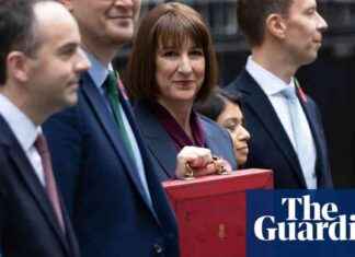 Rachel Reeves Focuses on Public Spending Boost in Winning Voter Support Budget Strategy news-31102024-021053