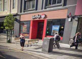 Four 12-Year-Old Girls Sustain ‘Life-Changing’ Injuries in Brighton Restaurant Fire news-01112024-183810