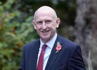 Ukraine War Influence: Defence Secretary Reveals Son’s Army Enlistment news-09112024-162440