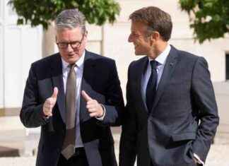 Starmer’s Historic Armistice Trip in Brexit Reset to Woo Macron: A Strategic Move news-11112024-024435