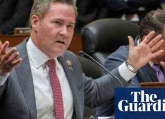 Trump to Name China Critic Mike Waltz as National Security Adviser news-12112024-085040