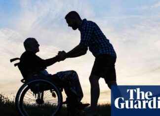 Unpaid Carers in UK at Risk of Prosecution for Benefit Overpayments news-14112024-223159