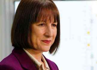 Farmers Urged to Support NHS Funding to Avoid Mass Protest news-19112024-124109