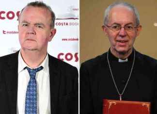Ian Hislop criticizes Welby for attending British Museum gala post-resignation news-22112024-004843