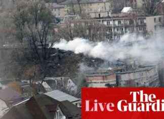 Kremlin Warns West with Hypersonic Missile Strike: Russia-Ukraine War Updates news-22112024-143615