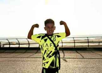 Brave 9-Year-Old Saves Van from Rolling Down Street news-26112024-043411