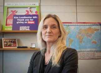 Starmer vs. Badenoch: PMQs Showdown – Live Coverage news-27112024-164836