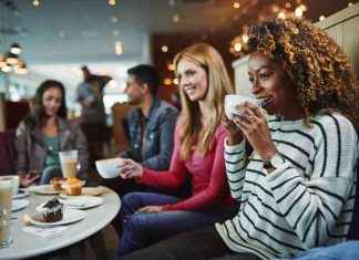 1 in 3 Brits Likely to Cancel Christmas Gatherings news-28112024-044953