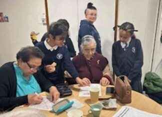 Bringing Joy to Hayes Sheltered Homes: How Youngsters Make a Difference bringing-joy-to-hayes-sheltered-homes-how-youngsters-make-a-difference