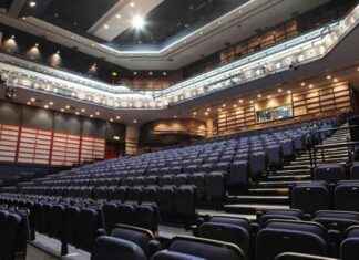 New Beck Theatre Operator Agreed in Hayes Deal new-beck-theatre-operator-agreed-in-hayes-deal