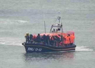 Tragedy Strikes as Three Die Trying to Cross Channel from France: Rescue Operation Underway tragedy-strikes-as-three-die-trying-to-cross-channel-from-france-rescue-operation-underway