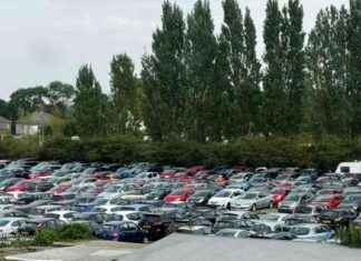High Court Orders to Stop Illegal Parking of 300 Cars in Harlington Field high-court-orders-to-stop-llegal-parking-of-300-cars-in-harlington-field