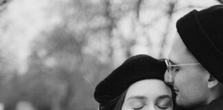 Layla London Gif: Uncover Stunning Moments That Captivate Instantly