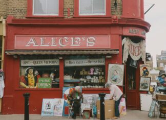 New Orleans Vehicle Attack: Mayor Declares Incident as ‘Terrorist Attack’ – Latest Updates and Death Toll of 10+