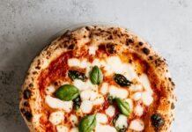 Old London Pizza Secrets: Why Everyone Is Talking About This Classic Delight