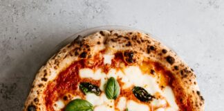 Old London Pizza Secrets: Why Everyone Is Talking About This Classic Delight