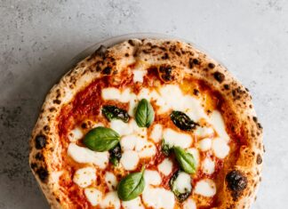 Old London Pizza Secrets: Why Everyone Is Talking About This Classic Delight