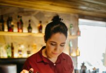 Curators Coffee London: Discover The Ultimate Artisan Brew Experience