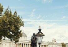 London Square Secrets: Discover The Hidden Gems You Must Explore