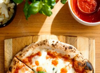 New London Pizza Secrets: Why Locals Can’t Get Enough