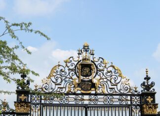 Freed Of London: Discover The Secrets Behind Iconic Craftsmanship