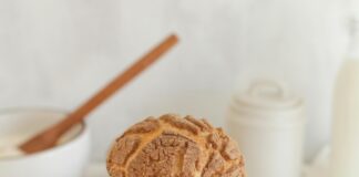 Tesco Shopper Clears Cinnamon Buns: What’s the Secret Behind It?