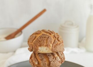 Tesco Shopper Clears Cinnamon Buns: What’s the Secret Behind It?