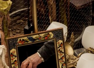 Bargain Hunt Stuart Withers: Discover Hidden Treasures Today