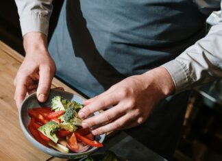 Man Killed Eating Broccoli: What Really Happened to Him?