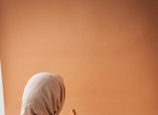 What Did The Vivienne Die Of? Unraveling The Mystery Behind Her Passing