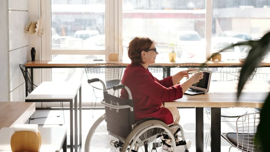 Safety and accessibility in Espoon dining